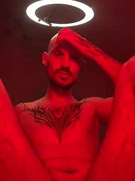 AssHunter4k online show from March 2025 05:39:02 PM