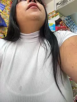 Miia Jazmin online show from February 2025 02:13:02 PM