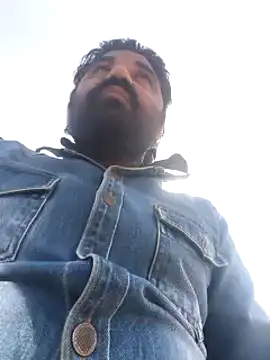 Snapshot of Raziv_komal143 chatting on February 2025 04:47:01 AM Raziv komal143 online show from February 2025 04:47:01 AM