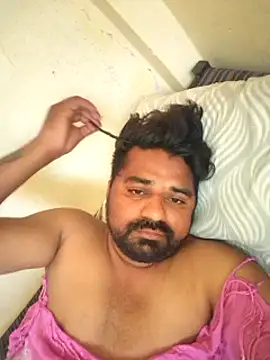 Snapshot of Raziv_komal143 chatting on March 2025 04:23:02 AM Raziv komal143 online show from March 2025 04:23:02 AM