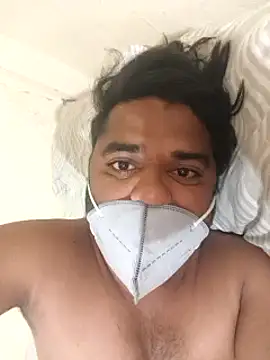 Snapshot of Raziv_komal143 chatting on March 2025 10:53:01 PM Raziv komal143 online show from March 2025 10:53:01 PM