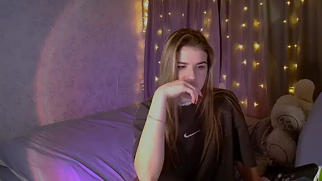 Snapshot of Melissa_smith_ chatting on February 2025 09:41:02 PM Melissa smith online show from February 2025 09:41:02 PM