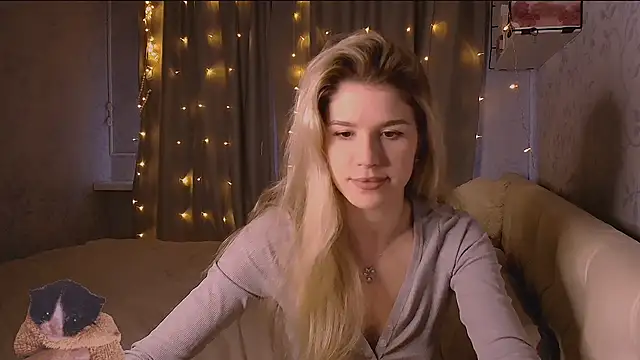 Snapshot of Melissa_smith_ chatting on November 2025 12:05:02 PM Melissa smith online show from November 2025 12:05:02 PM