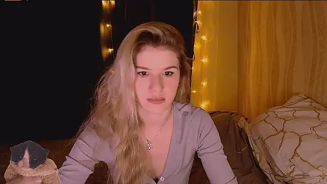 Melissa smith  online show from December 2025 03:41:01 PM