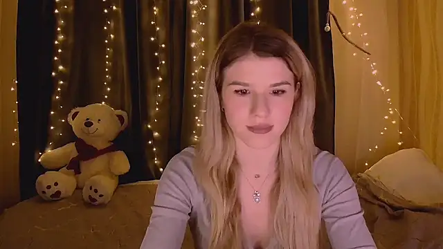 Melissa smith  online show from February 2026 08:27:01 PM