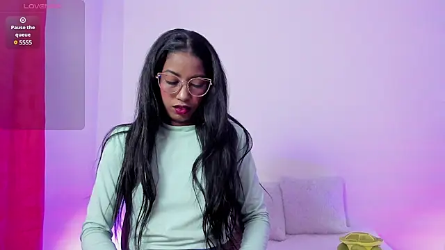 Snapshot of dany_brownie chatting on January 2025 03:53:01 AM dany brownie online show from January 2025 03:53:01 AM