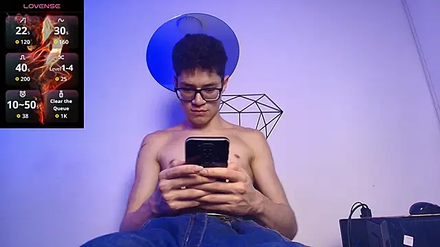 wolfandsky online show from September 2025 11:15:02 AM