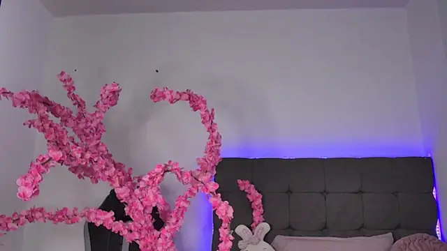 Snapshot of AmandaBrooks_18 chatting on November 2025 12:55:01 AM AmandaBrooks 18 online show from November 2025 12:55:01 AM