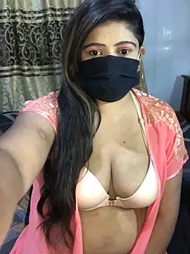 Snapshot of Lovely_WINDI chatting on March 2025 03:05:02 PM Lovely WINDI online show from March 2025 03:05:02 PM