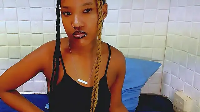 EroticSexyPrada online show from March 2025 04:58:02 PM