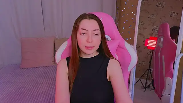 Ann moon   online show from March 2025 03:48:02 PM