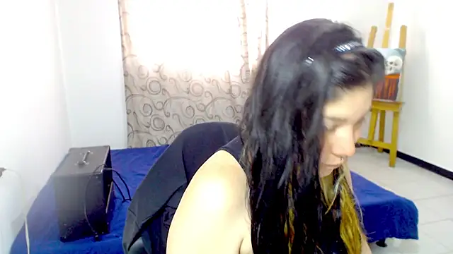 sharonnleon online show from October 2025 09:01:01 PM