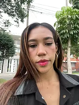 zoe storm online show from January 2025 04:51:02 PM