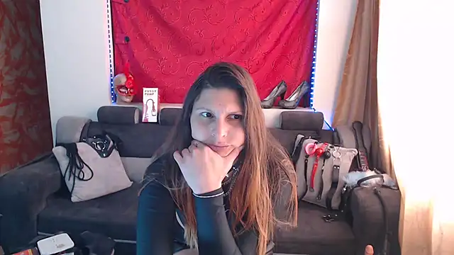 Snapshot of sachaclinford chatting on September 2025 06:00:01 PM sachaclinford online show from September 2025 06:00:01 PM