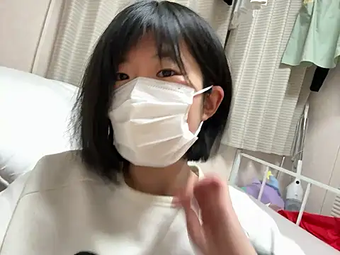 Snapshot of riri_riri_jp chatting on February 2026 11:03:01 AM riri riri jp online show from February 2026 11:03:01 AM