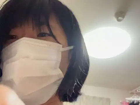 Snapshot of riri_riri_jp chatting on February 2026 10:04:01 AM riri riri jp online show from February 2026 10:04:01 AM