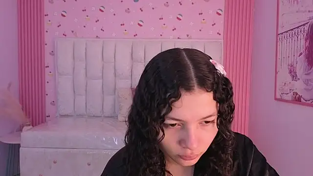 shalon diaz s online show from February 2026 01:18:02 PM