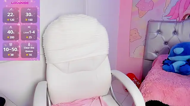 sofia  james online show from February 2025 12:48:02 AM