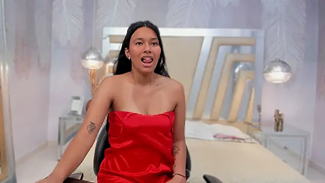 Snapshot of LIA_SWAN_ chatting on February 2025 04:10:01 AM LIA SWAN online show from February 2025 04:10:01 AM