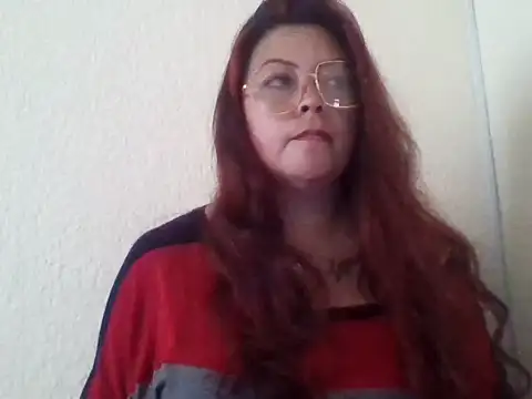 Snapshot of queencarlota82 chatting on January 2025 07:32:01 PM queencarlota82 online show from January 2025 07:32:01 PM