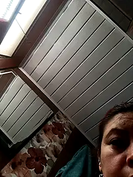 Snapshot of queencarlota82 chatting on February 2025 05:43:02 PM queencarlota82 online show from February 2025 05:43:02 PM
