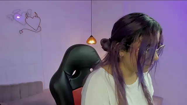 Hiraku dl online show from March 2025 10:38:02 PM