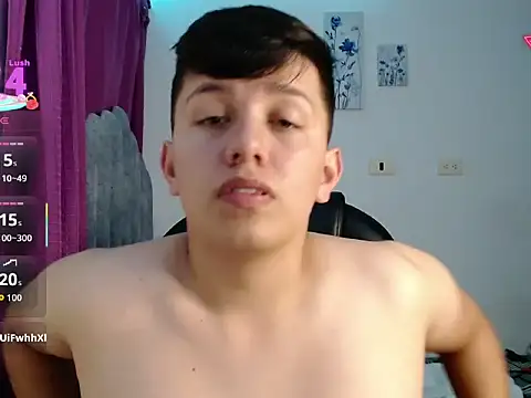 Snapshot of Alan_red chatting on October 2025 11:25:02 PM Alan red online show from October 2025 11:25:02 PM