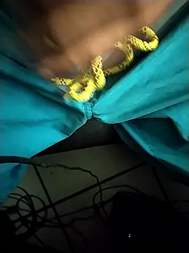 Snapshot of marcello69sexo chatting on February 2025 05:19:01 AM marcello69sexo online show from February 2025 05:19:01 AM