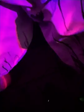 Snapshot of marcello69sexo chatting on February 2025 02:25:01 AM marcello69sexo online show from February 2025 02:25:01 AM