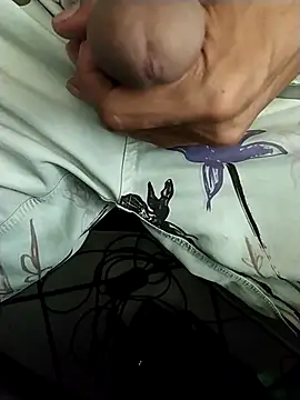 Snapshot of marcello69sexo chatting on February 2025 07:13:02 AM marcello69sexo online show from February 2025 07:13:02 AM