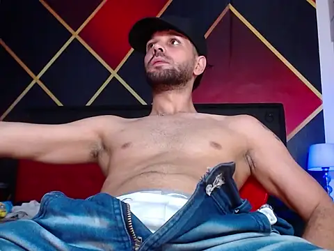 Cristian white online show from March 2025 10:42:01 PM