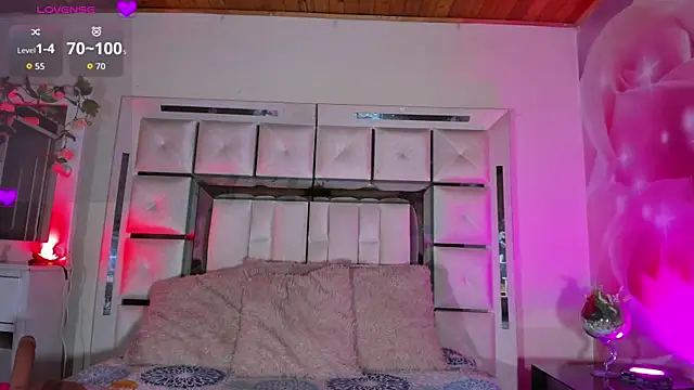 emili clark online show from January 2026 04:29:02 AM