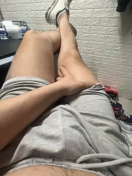 Snapshot of Greeneyes0820 chatting on February 2025 11:05:01 AM Greeneyes0820 online show from February 2025 11:05:01 AM