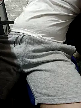 Snapshot of Greeneyes0820 chatting on November 2025 08:19:02 PM Greeneyes0820 online show from November 2025 08:19:02 PM