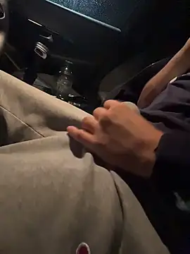 Snapshot of Greeneyes0820 chatting on November 2025 10:20:02 PM Greeneyes0820 online show from November 2025 10:20:02 PM