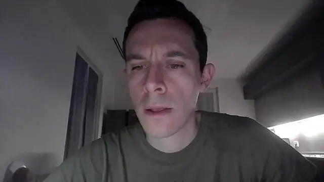 Snapshot of Masterclassyfeet chatting on February 2025 09:38:02 PM Masterclassyfeet online show from February 2025 09:38:02 PM