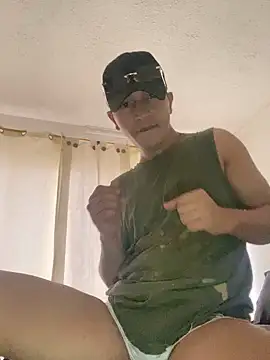 Snapshot of Diegosavage3 chatting on February 2025 08:42:02 PM Diegosavage3 online show from February 2025 08:42:02 PM