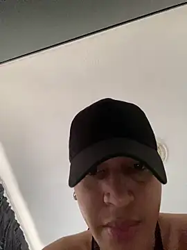 Snapshot of Diegosavage3 chatting on March 2025 07:59:01 PM Diegosavage3 online show from March 2025 07:59:01 PM