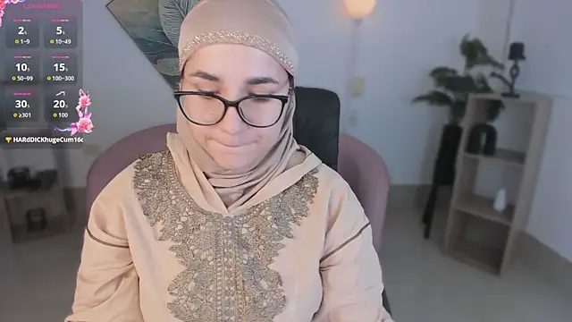 Snapshot of Ayha_khalaf chatting on October 2025 01:18:01 AM Ayha khalaf online show from October 2025 01:18:01 AM