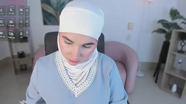 Snapshot of Ayha_khalaf chatting on November 2025 01:04:02 AM Ayha khalaf online show from November 2025 01:04:02 AM