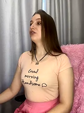 Snapshot of LillyFan-X chatting on November 2025 04:29:02 AM LillyFan-X online show from November 2025 04:29:02 AM