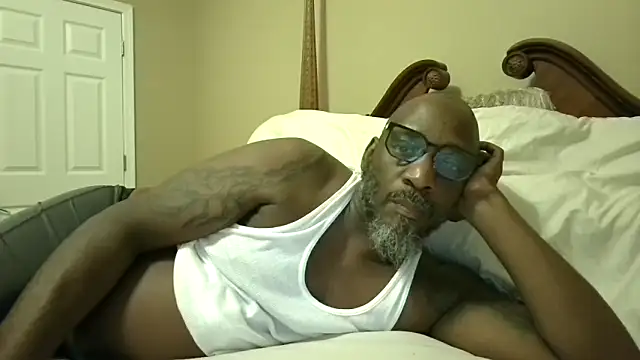 Snapshot of Soultouch1 chatting on September 2025 11:04:02 AM Soultouch1 online show from September 2025 11:04:02 AM