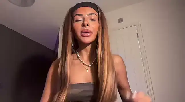 Snapshot of AngelFaye chatting on March 2025 04:15:02 AM AngelFaye online show from March 2025 04:15:02 AM