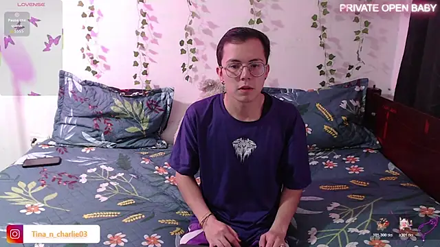 Tina 4 Charlie online show from November 2025 12:06:01 PM