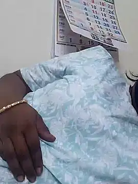 Snapshot of Tamil_Aathira chatting on February 2025 06:04:01 AM Tamil Aathira online show from February 2025 06:04:01 AM