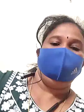 Snapshot of Tamil_Aathira chatting on February 2025 03:16:02 AM Tamil Aathira online show from February 2025 03:16:02 AM