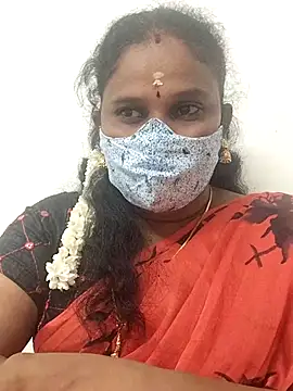 Snapshot of Tamil_Aathira chatting on February 2025 01:06:01 PM Tamil Aathira online show from February 2025 01:06:01 PM