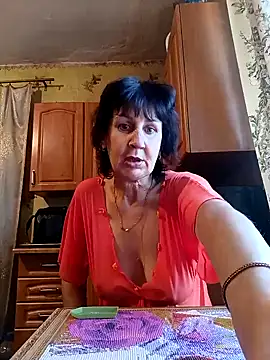 Snapshot of Laura_Kiss chatting on January 2025 09:54:02 AM Laura Kiss online show from January 2025 09:54:02 AM