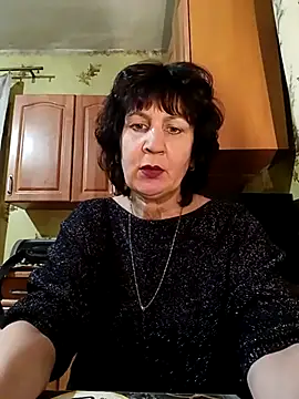 Snapshot of Laura_Kiss chatting on March 2025 04:50:02 PM Laura Kiss online show from March 2025 04:50:02 PM