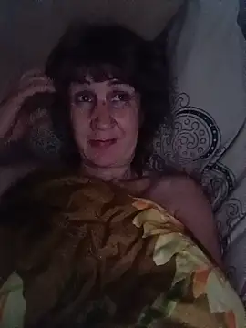 Laura Kiss online show from June 2026 08:10:02 PM